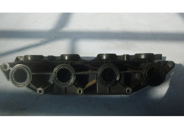 Впускний колектор Renault Master II, Trafic, Laguna II, 2.2 dci, 2.5 dci, 8200102358